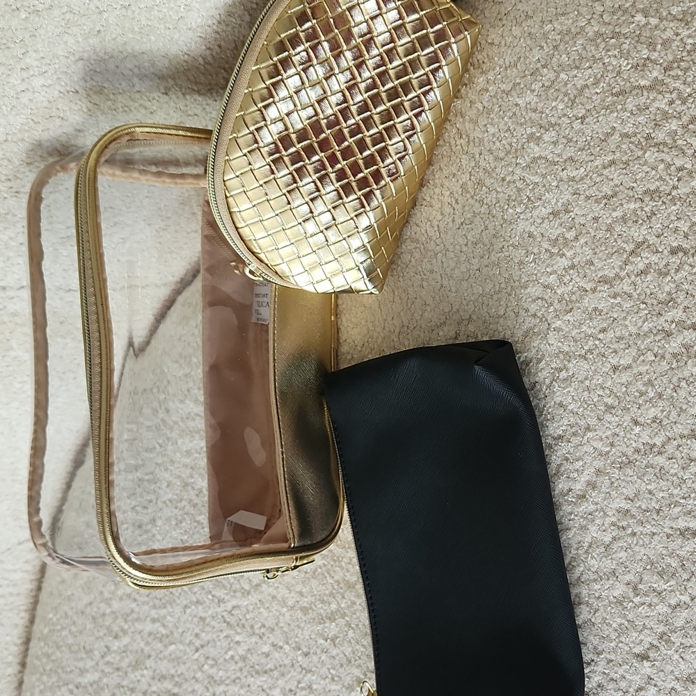 🎄5/$30🎄 NEW MAKE-UP BAG KIT x 3 Bags Incl. - Picture 2 of 4